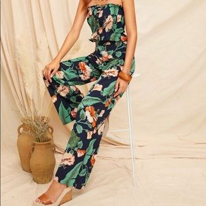 Floral 2 piece summer suit size M